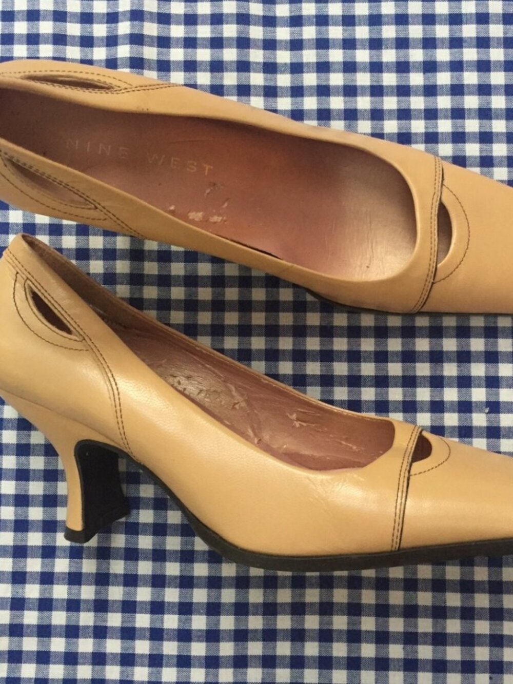 Vintage Nine West Heels, Women's Size 6.5, Vintage Tan Pumps, Beige Dress Shoes